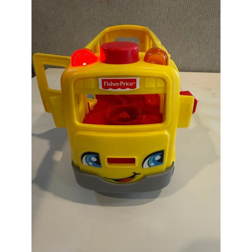 Fisher-Price Little People Sit with Me School Bus Yellow Lights Sounds 2 Figures